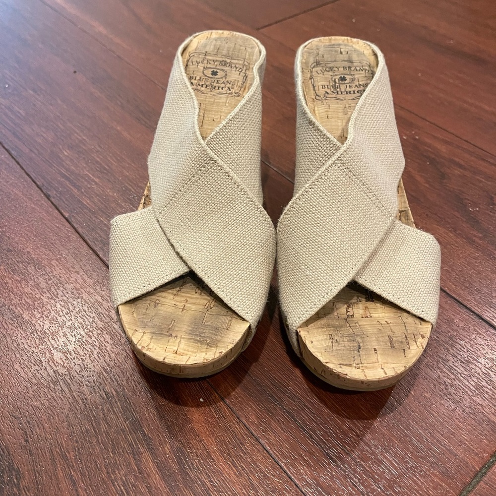 Lucky Brand Wedges Size 7